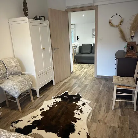 La Maisonnette De Chantecoucou Le Cannet-des-Maures Buitenkant foto
